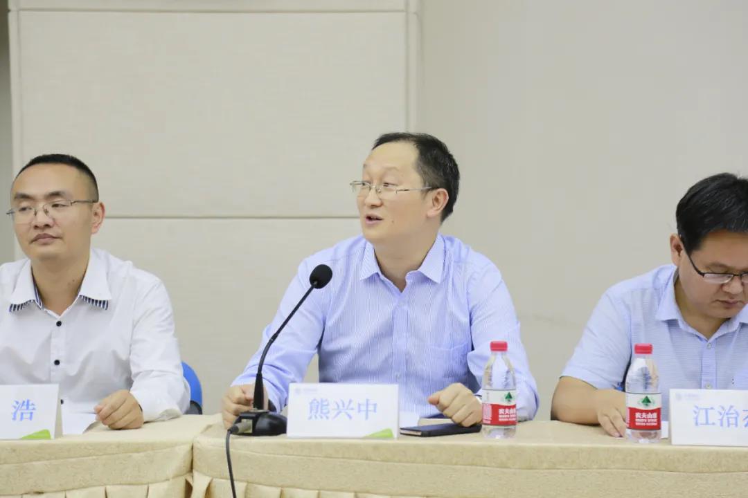 簽約“5G+新基建”戰(zhàn)略合作協(xié)議！