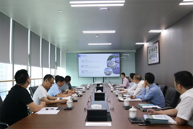 內江經開區黨工委書記趙永韋率隊赴中皓股份考察座談！